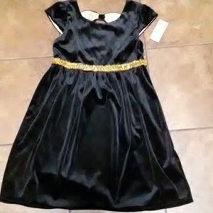 NWT Girl's Bow-Back Dress